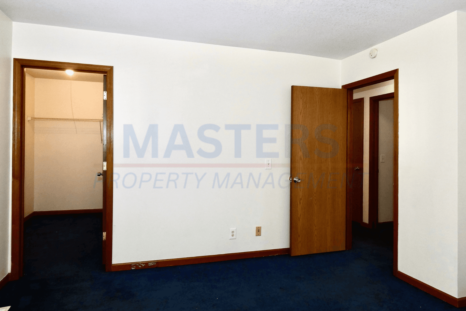 Toledo House: 2242 Kent St