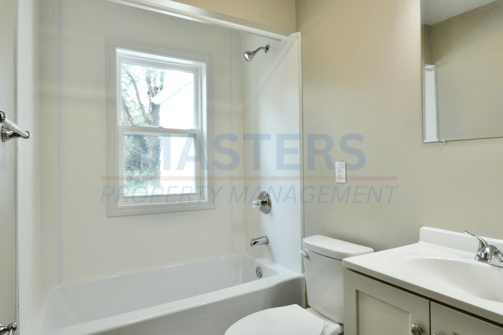Toledo House: 5133 Adella St