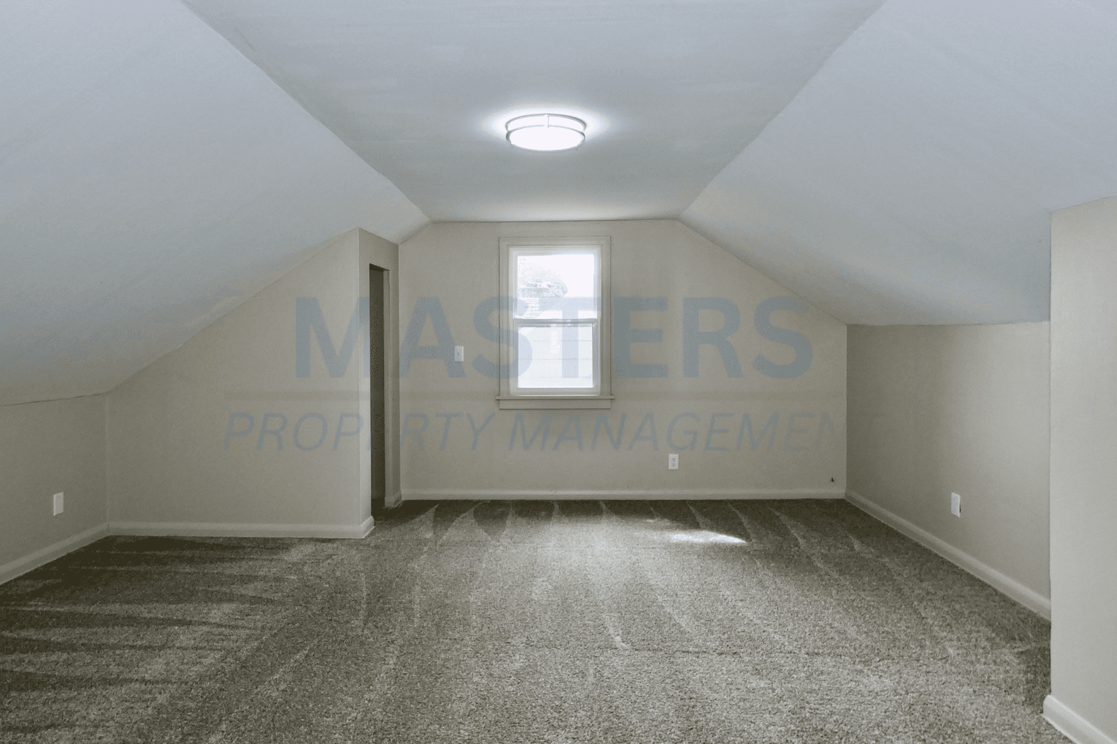 Toledo House: 3453 St Bernard Dr