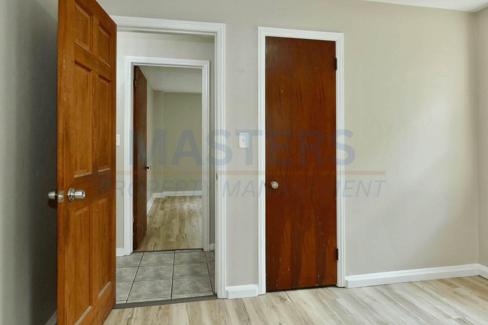 Toledo House: 5133 Adella St