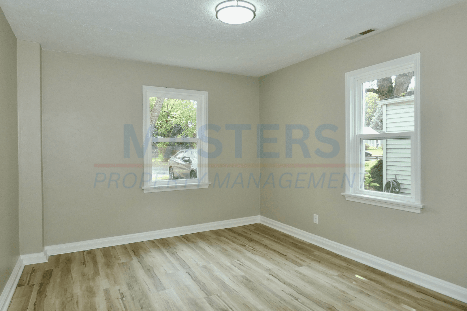 Toledo House: 5133 Adella St