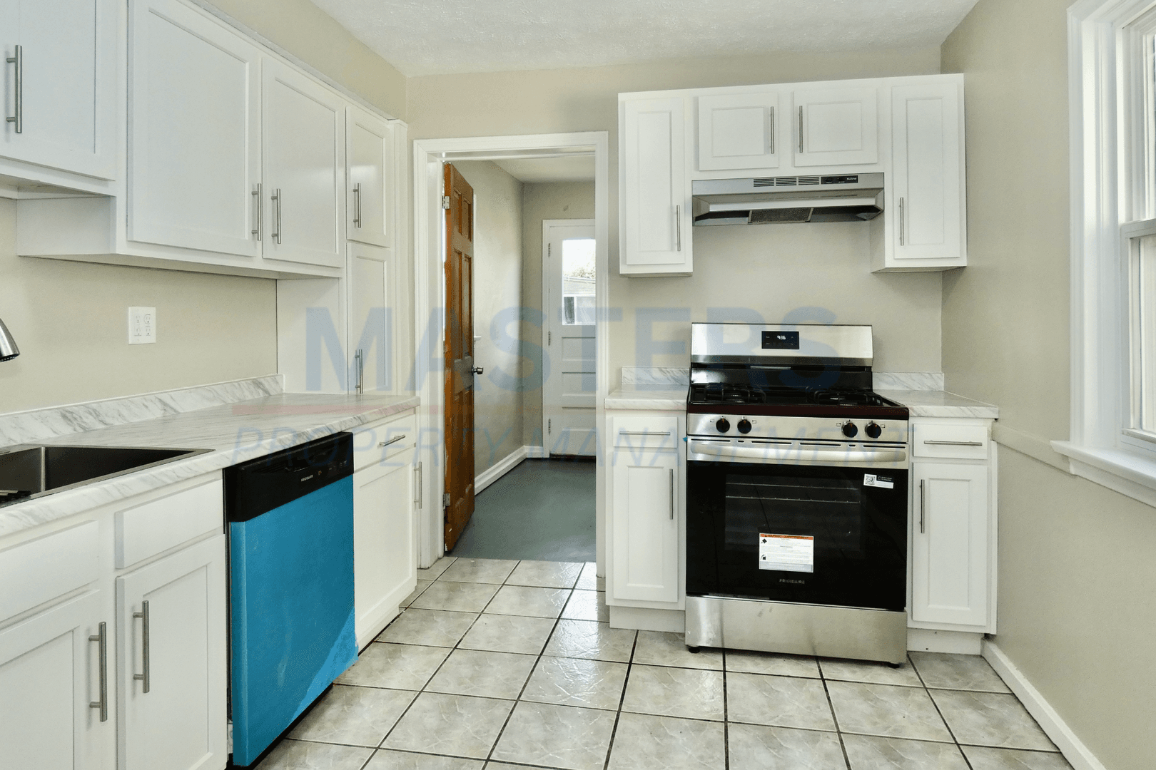 Toledo House: 5133 Adella St