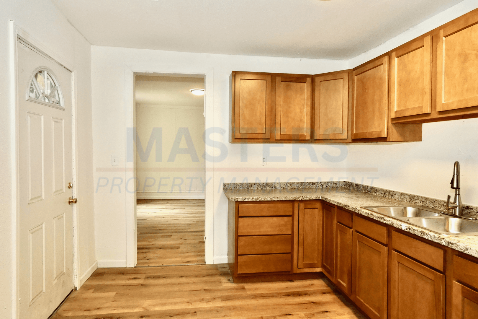Toledo Apartment: 1026 Oakwood Ave