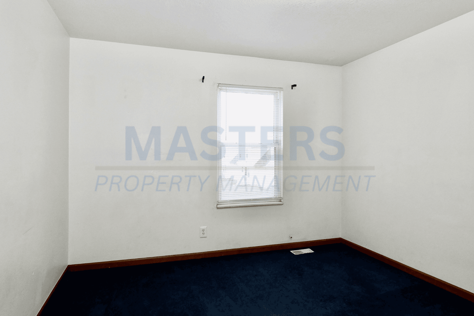 Toledo House: 2242 Kent St