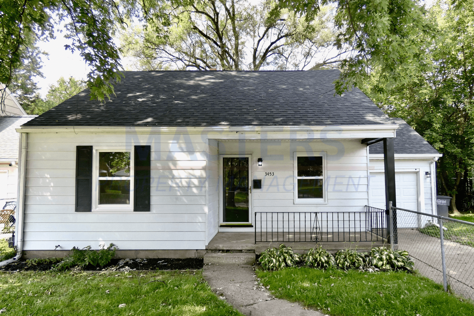 Toledo House: 3453 St Bernard Dr