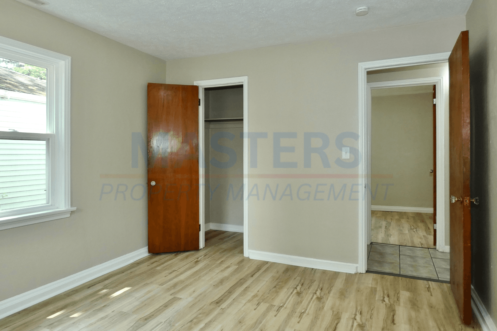 Toledo House: 5133 Adella St