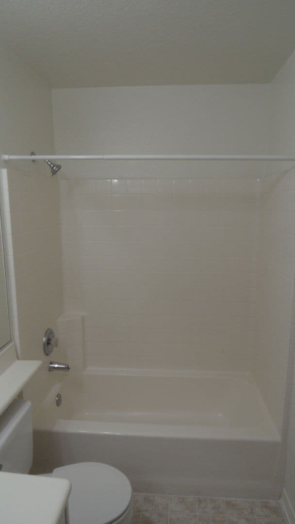 Irvine Townhome: 33 Bonsall