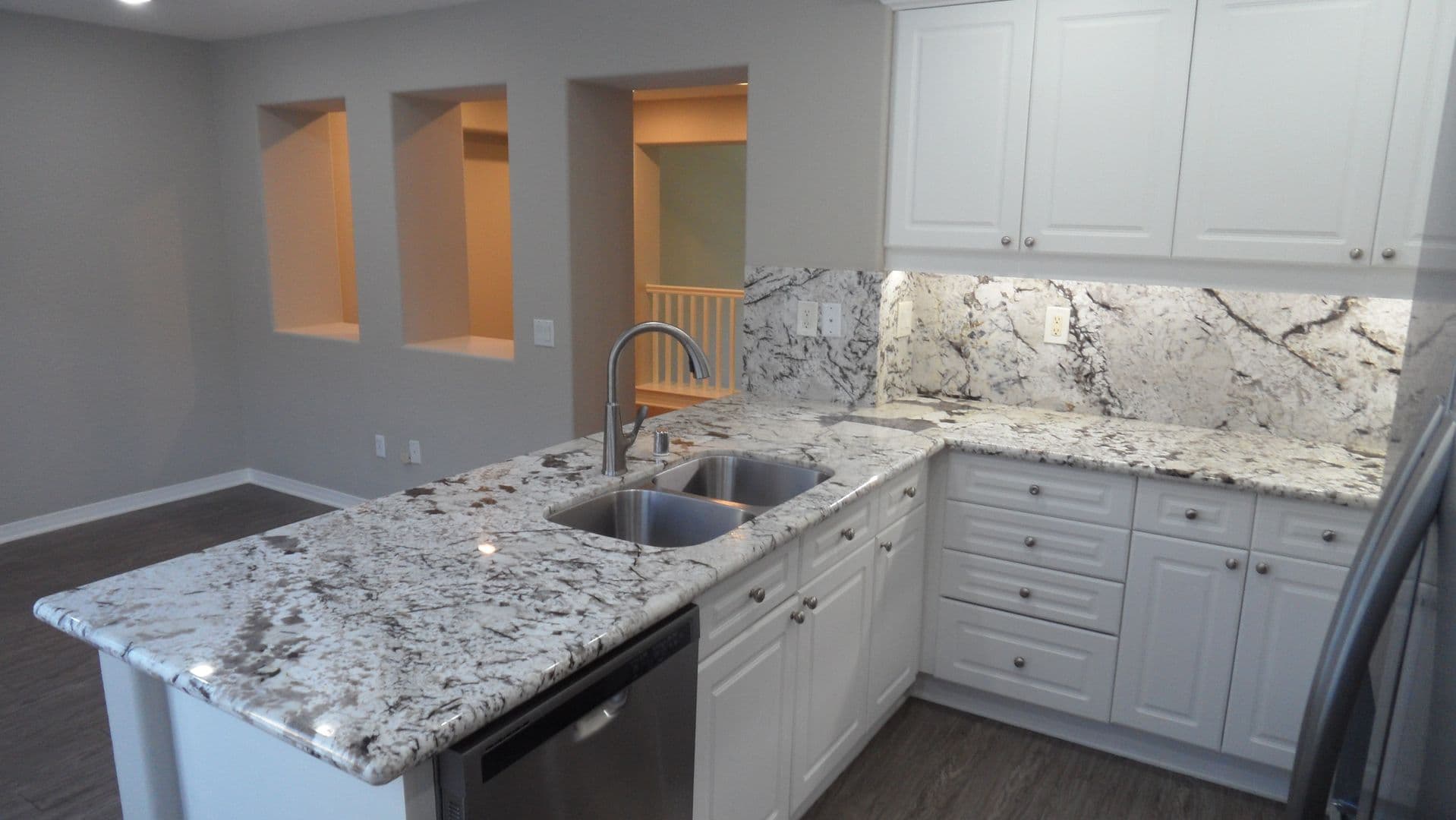 Irvine Townhome: 33 Bonsall