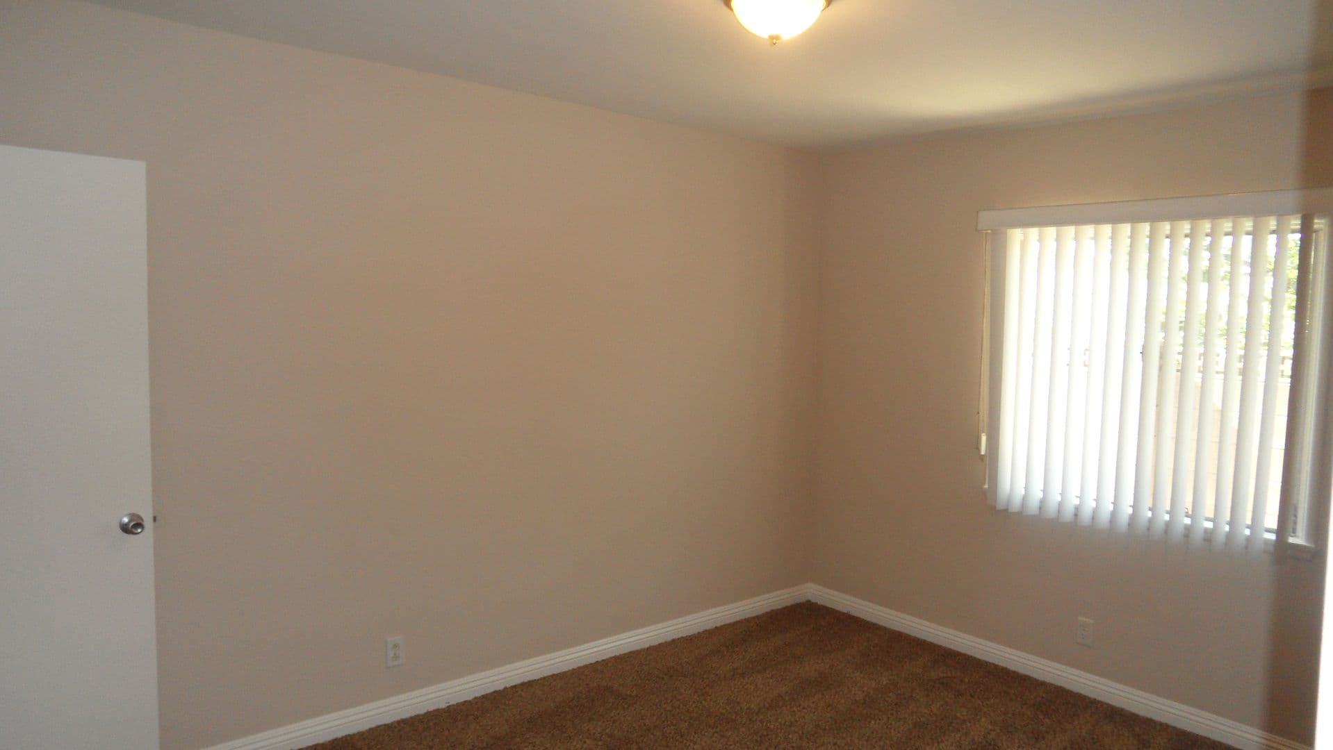 Orange House: 344 N. Shattuck Pl.