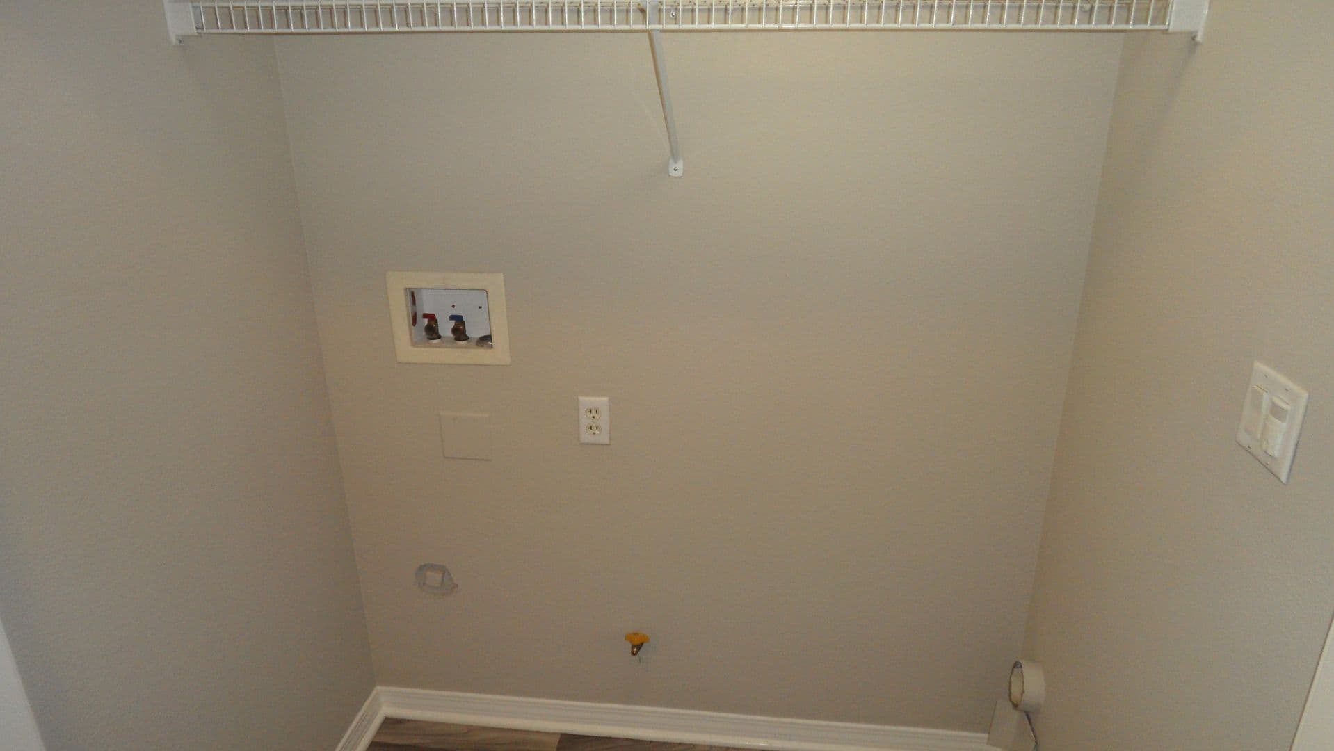 Irvine Townhome: 33 Bonsall