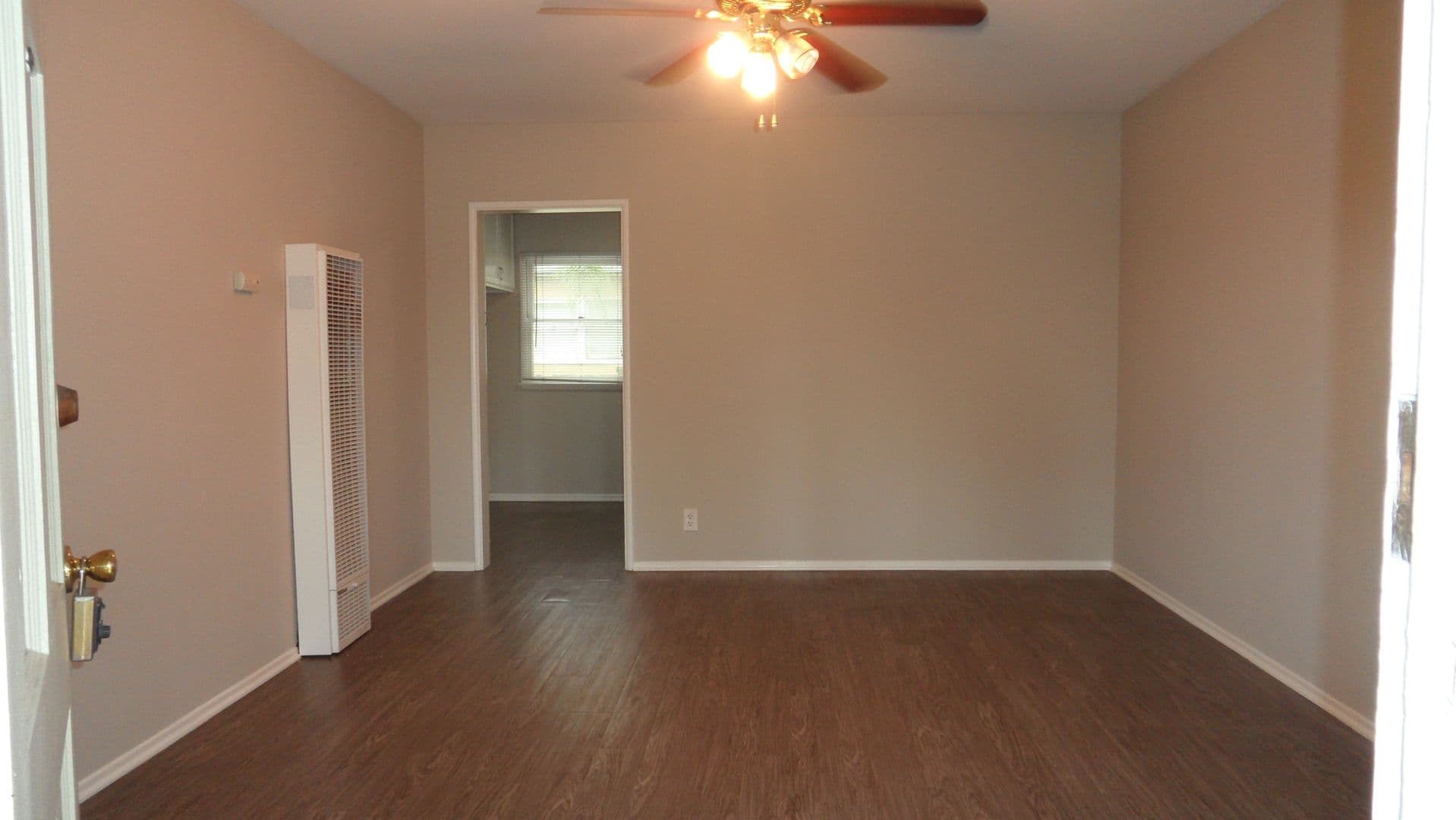 Orange Apartment: 803, 809, 815 W. Maple Ave.