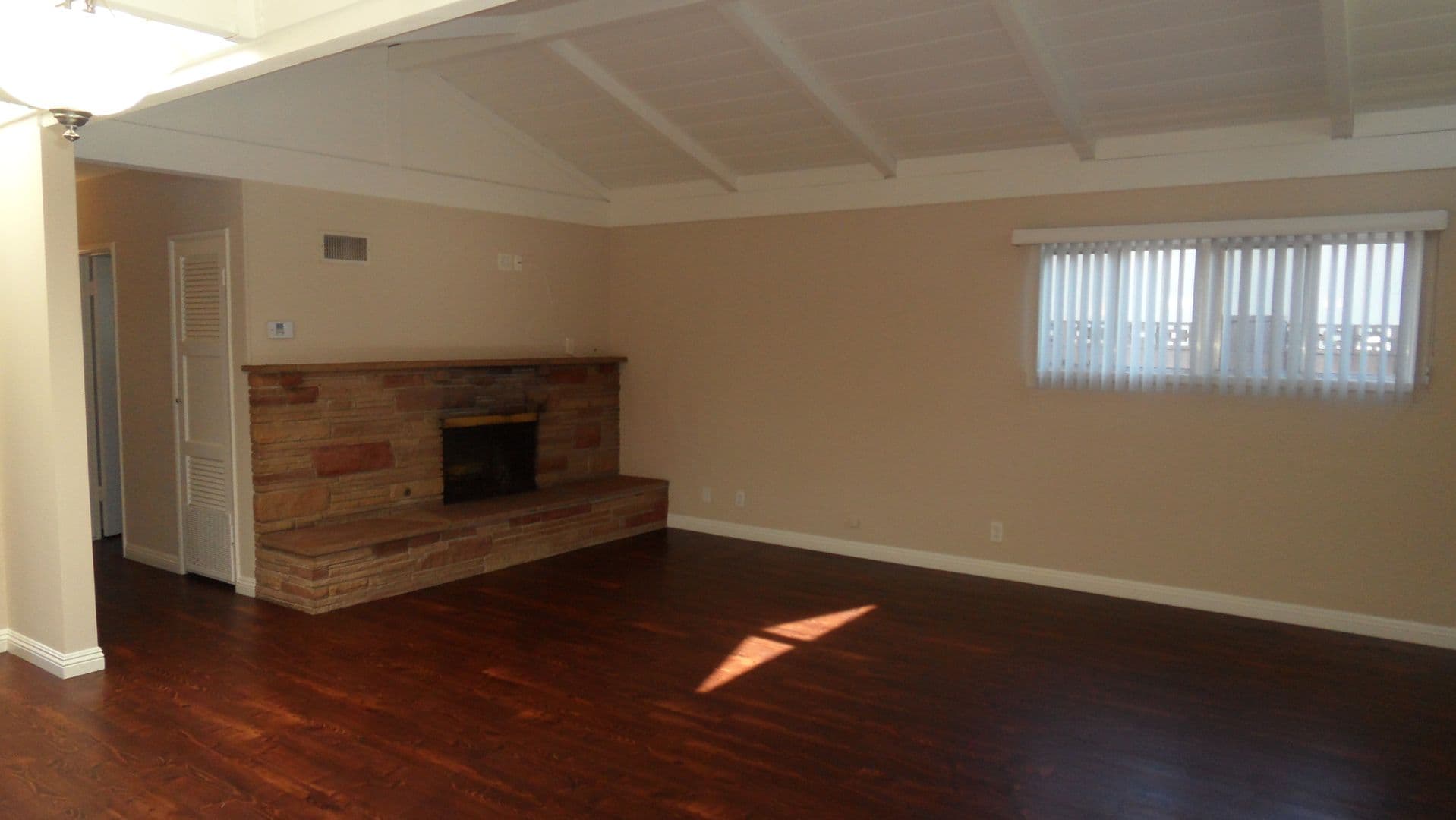 Orange House: 344 N. Shattuck Pl.