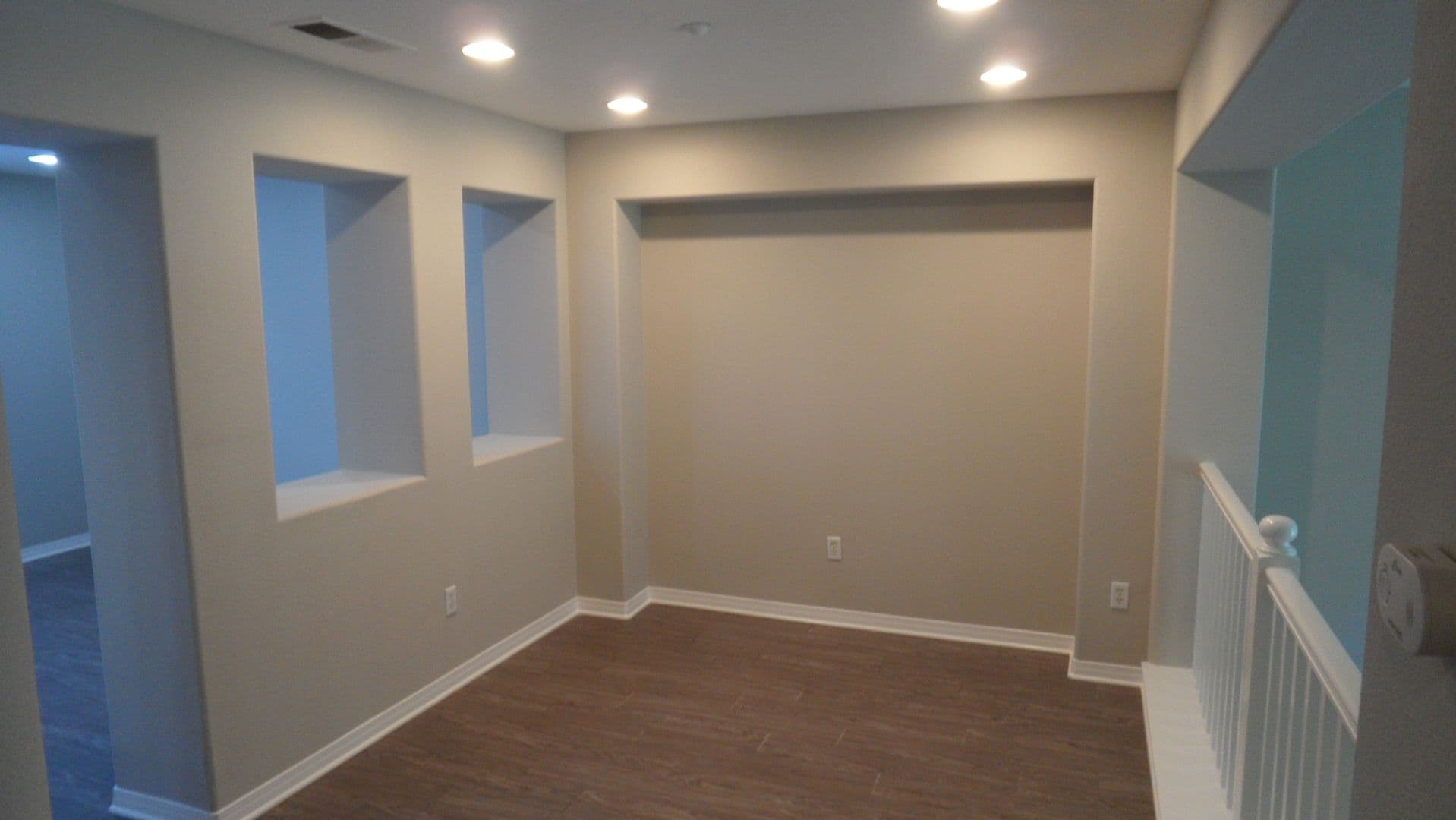 Irvine Townhome: 33 Bonsall