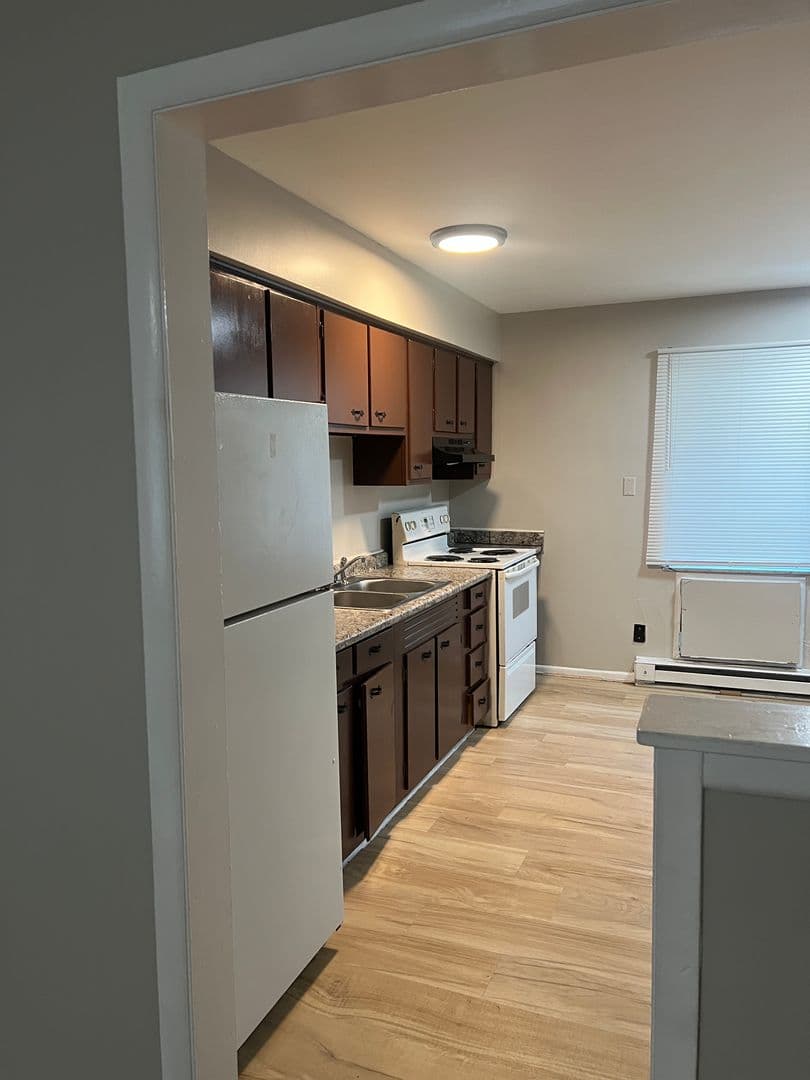 Indianapolis Apartment: 6111 Laurel Hall Drive