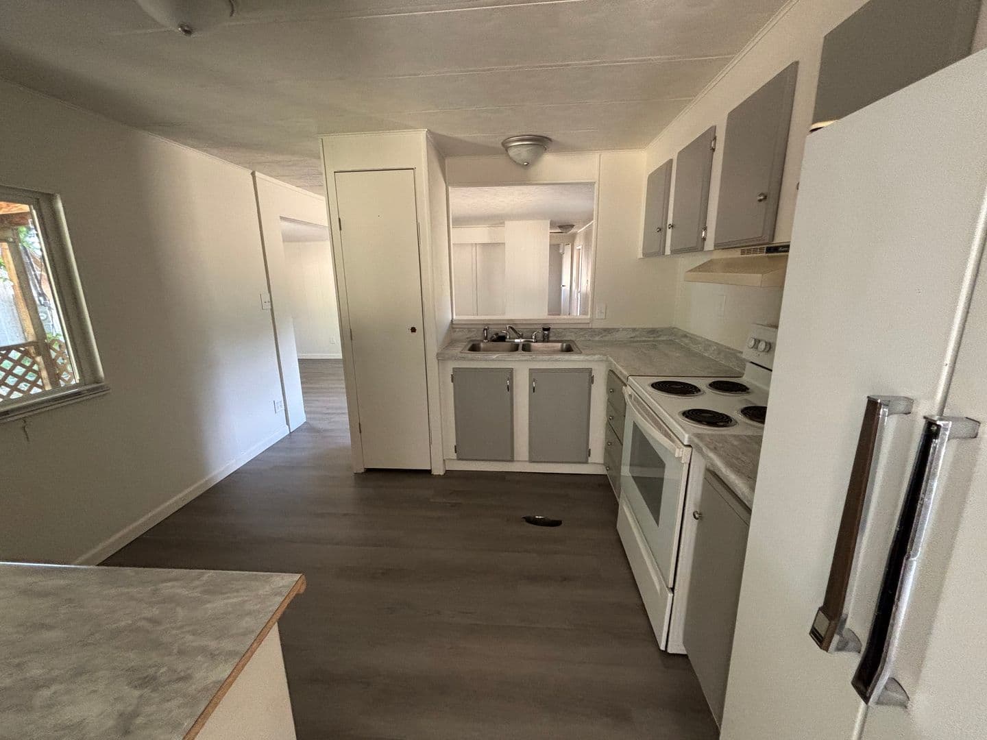 Etna Apartment: 900 Callahan Rd