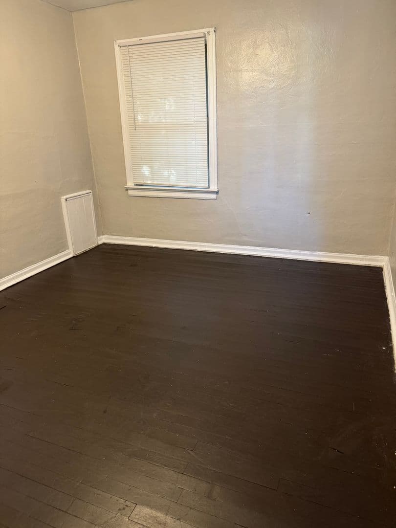 Indianapolis Apartment: 1206 Edgemont Ave