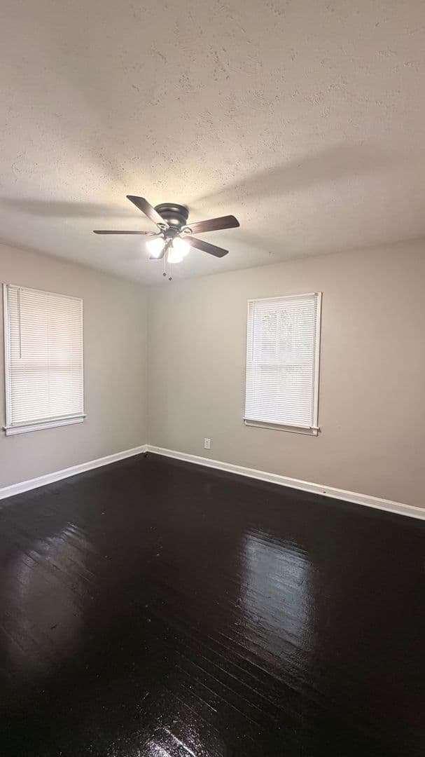 Indianapolis Apartment: 235 N Oakland Ave
