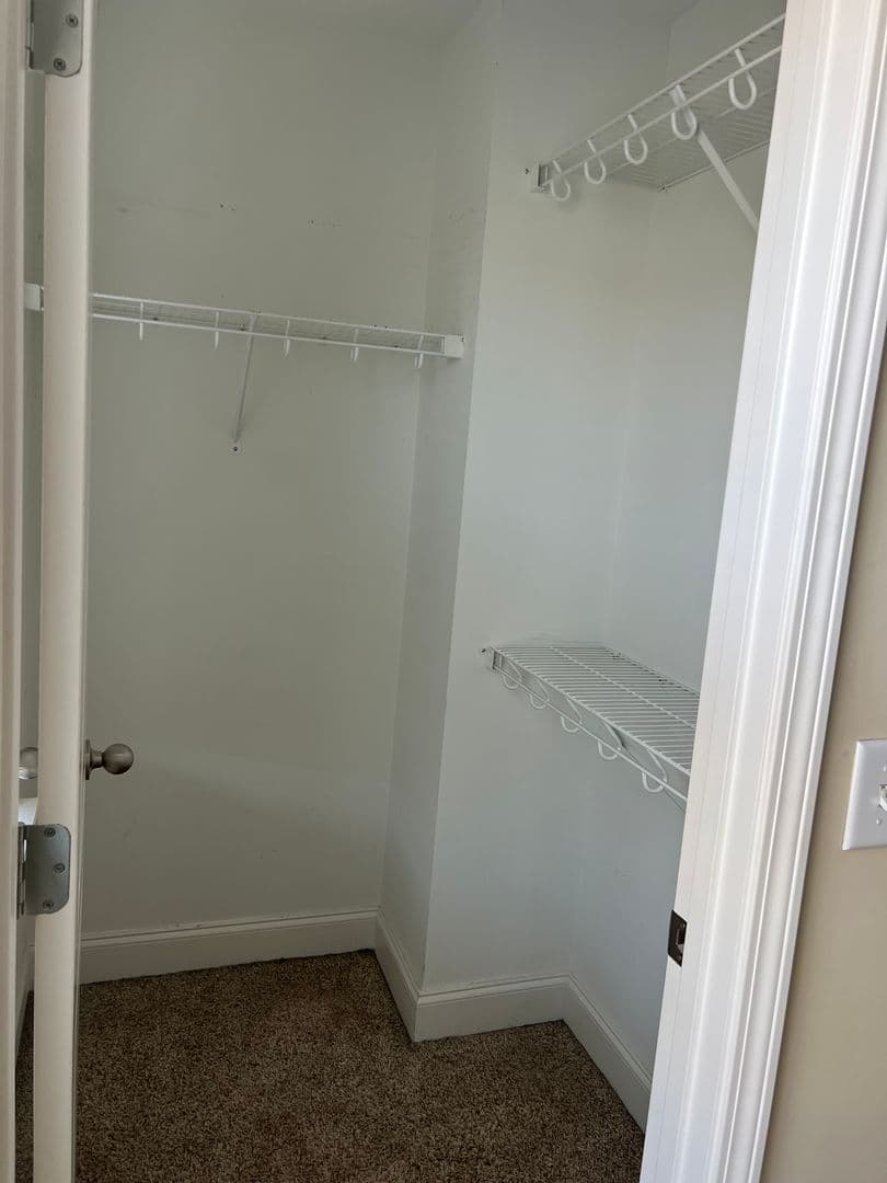 Nashville House: 8915 Sunnyfield Way