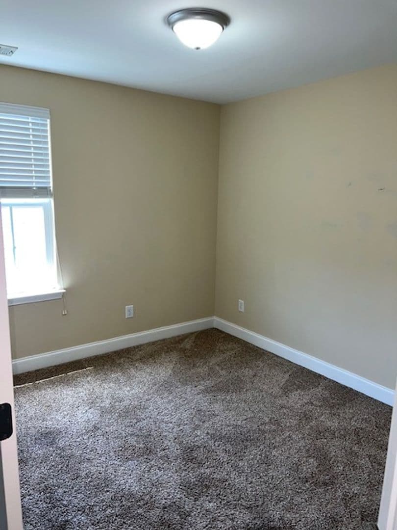 Nashville House: 8915 Sunnyfield Way