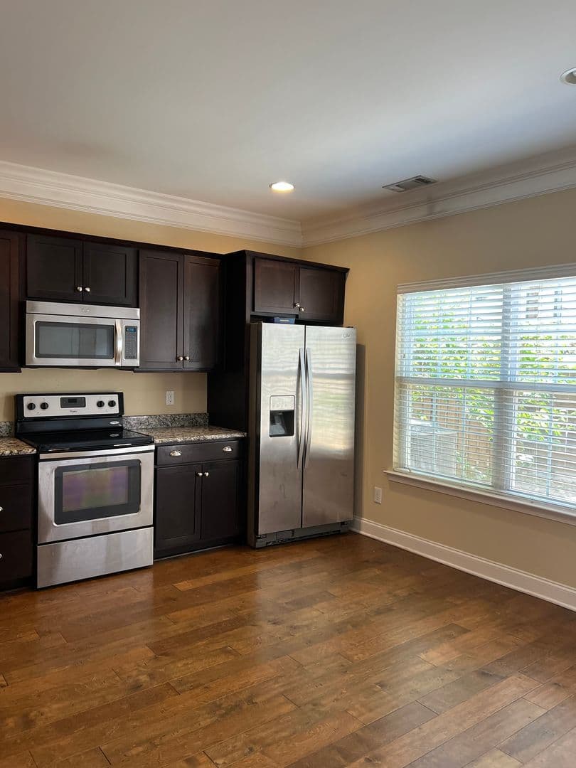 Nashville House: 8915 Sunnyfield Way