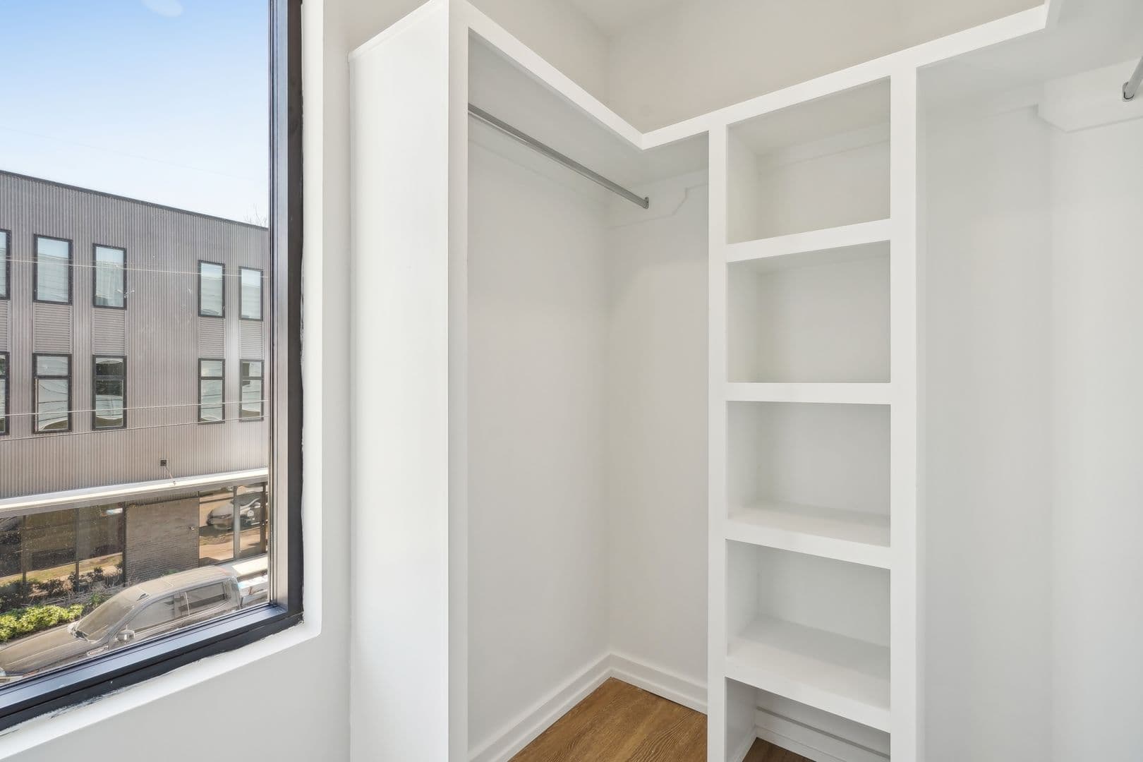 Nashville Apartment: 1115 3rd Ave South