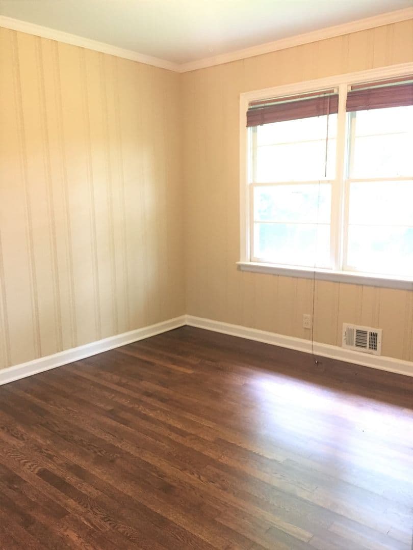 Smyrna House: 910 Cherokee Trail