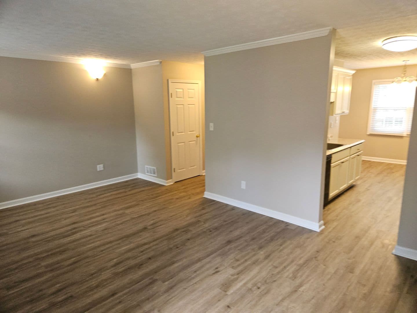 Smyrna Townhome: 1006 Westfield Trace
