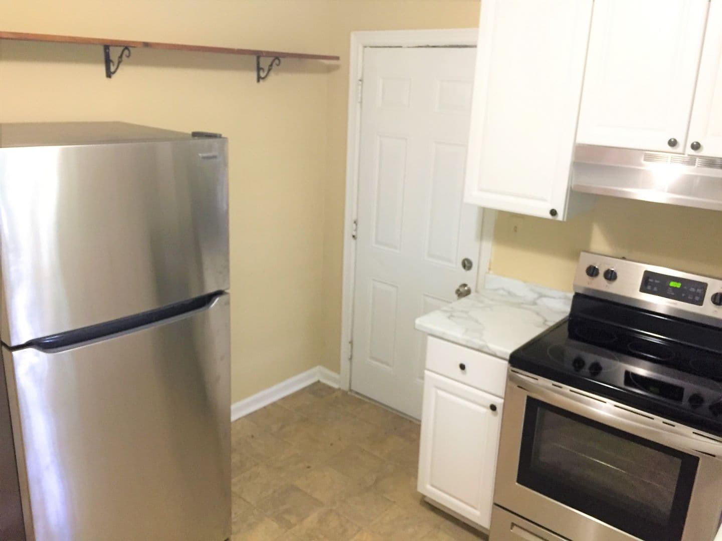 Smyrna House: 910 Cherokee Trail