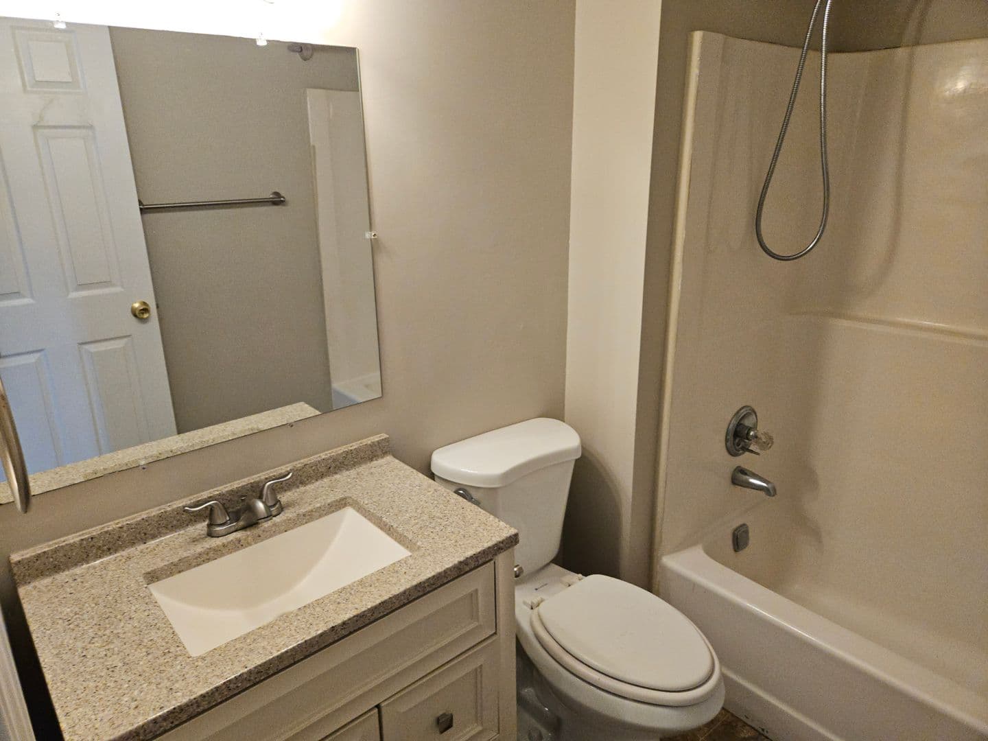 Smyrna Townhome: 1006 Westfield Trace