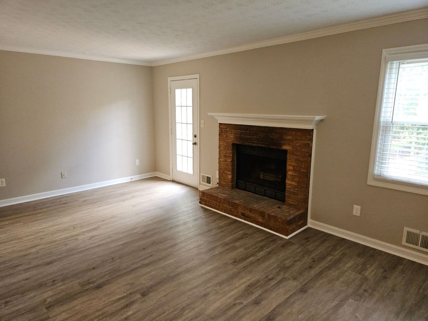 Smyrna Townhome: 1006 Westfield Trace