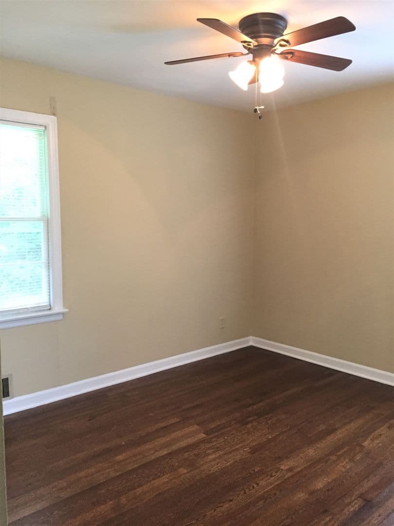 Smyrna House: 910 Cherokee Trail