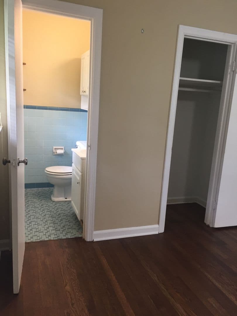 Smyrna House: 910 Cherokee Trail