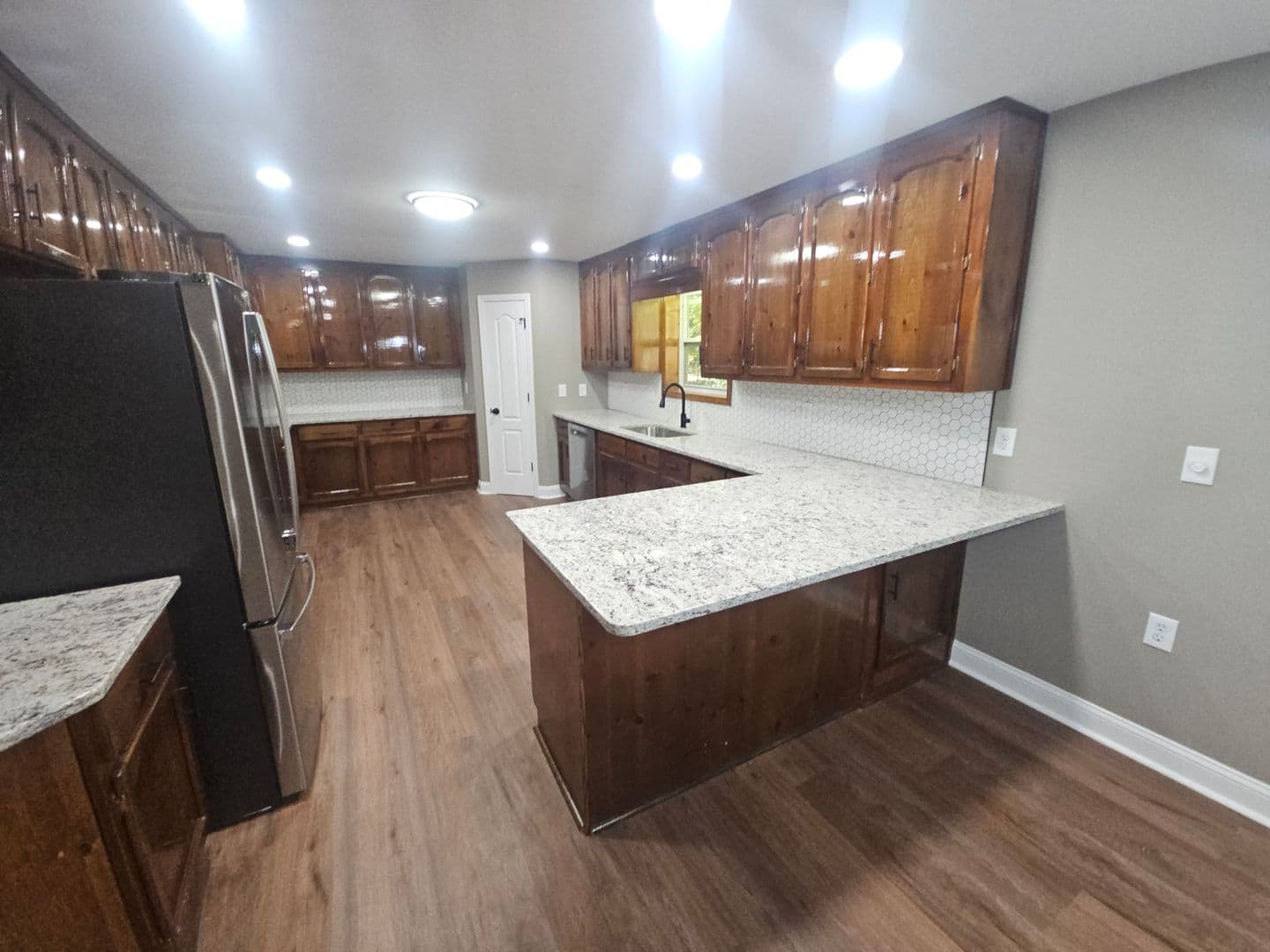Villa Rica House: 2513 N Carroll Ct