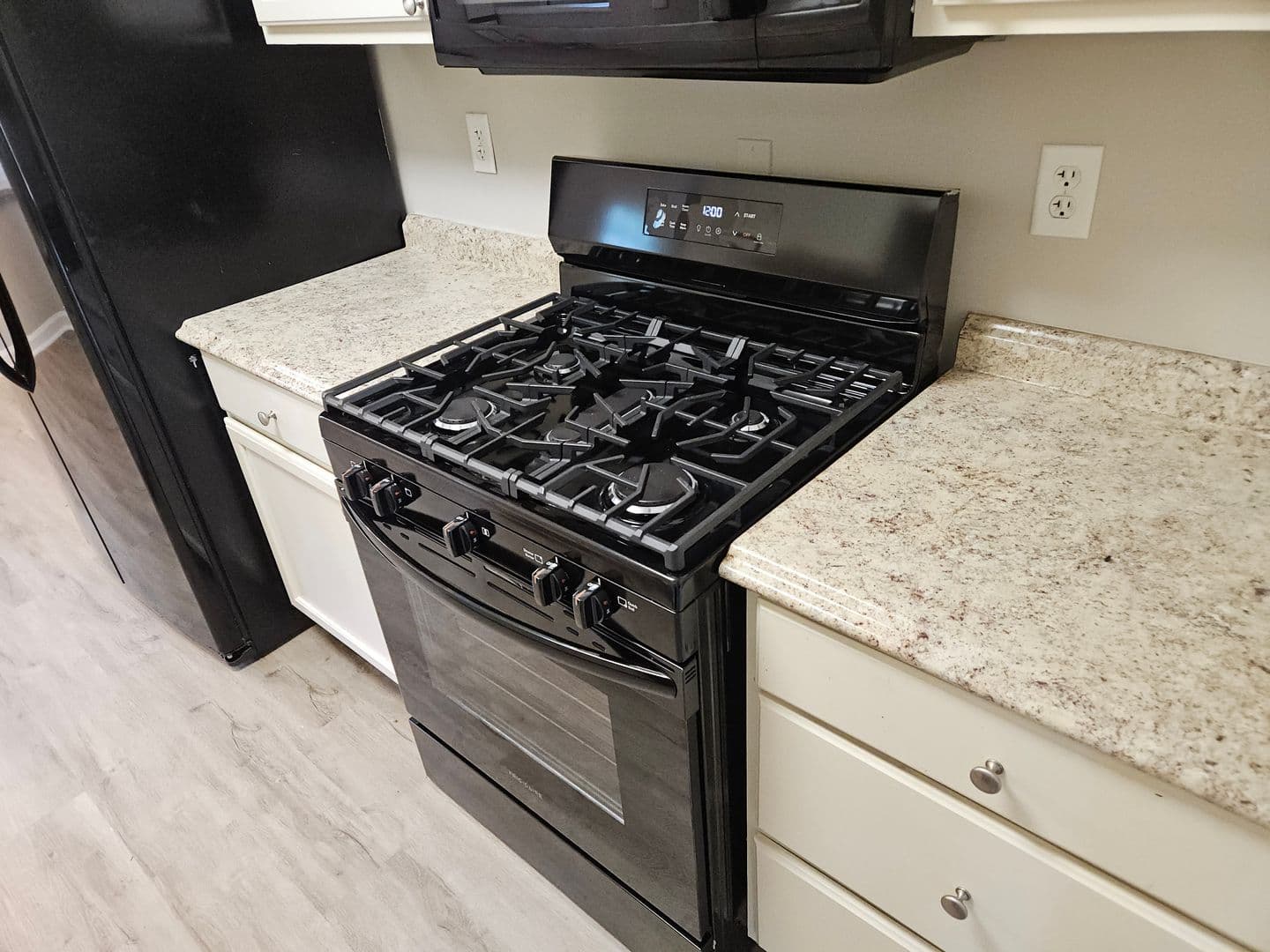 Smyrna Townhome: 1006 Westfield Trace
