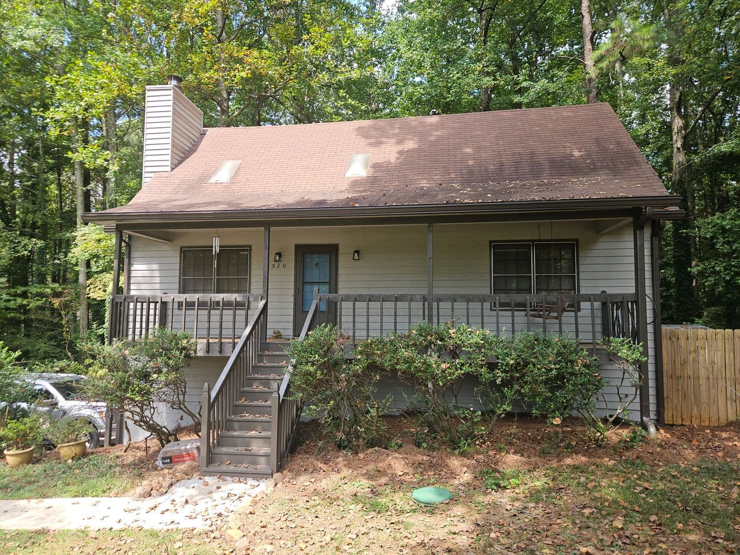 Dallas House: 520 Hardy Circle