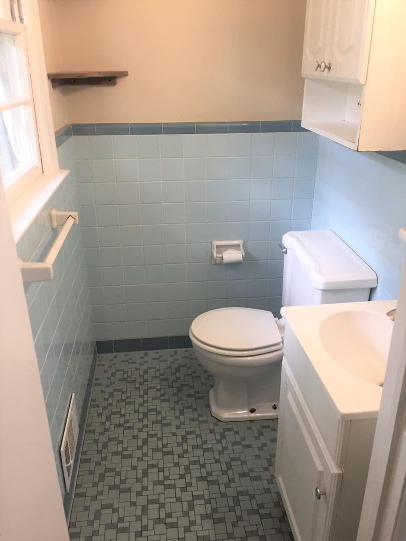 Smyrna House: 910 Cherokee Trail