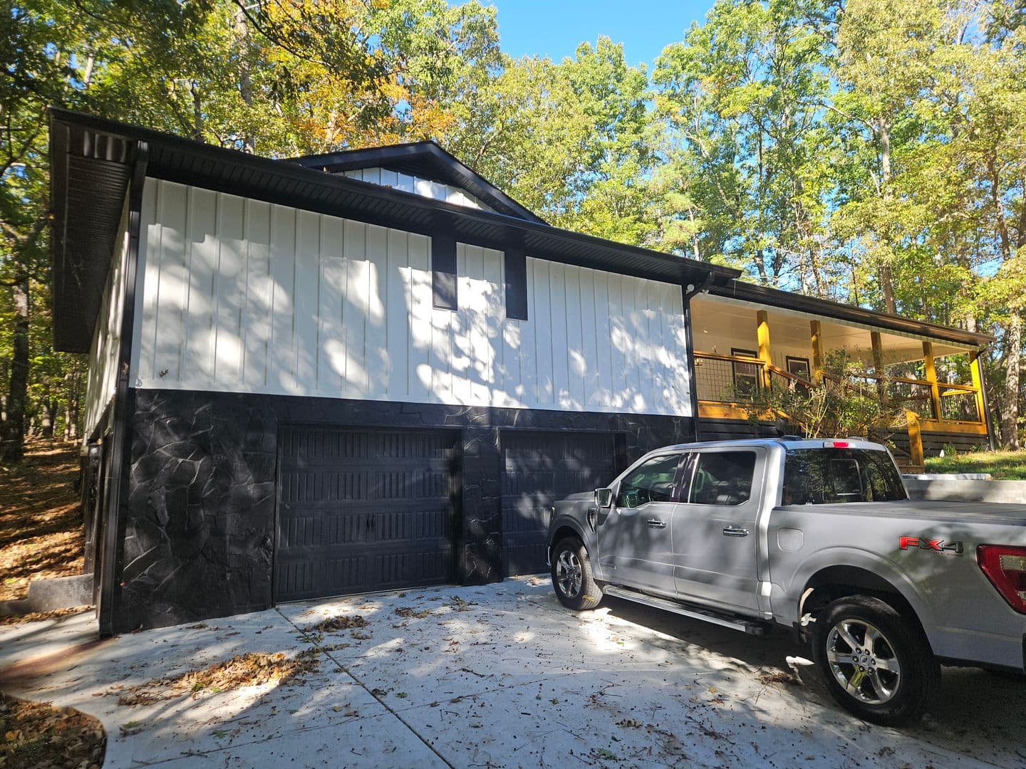 Villa Rica House: 2513 N Carroll Ct