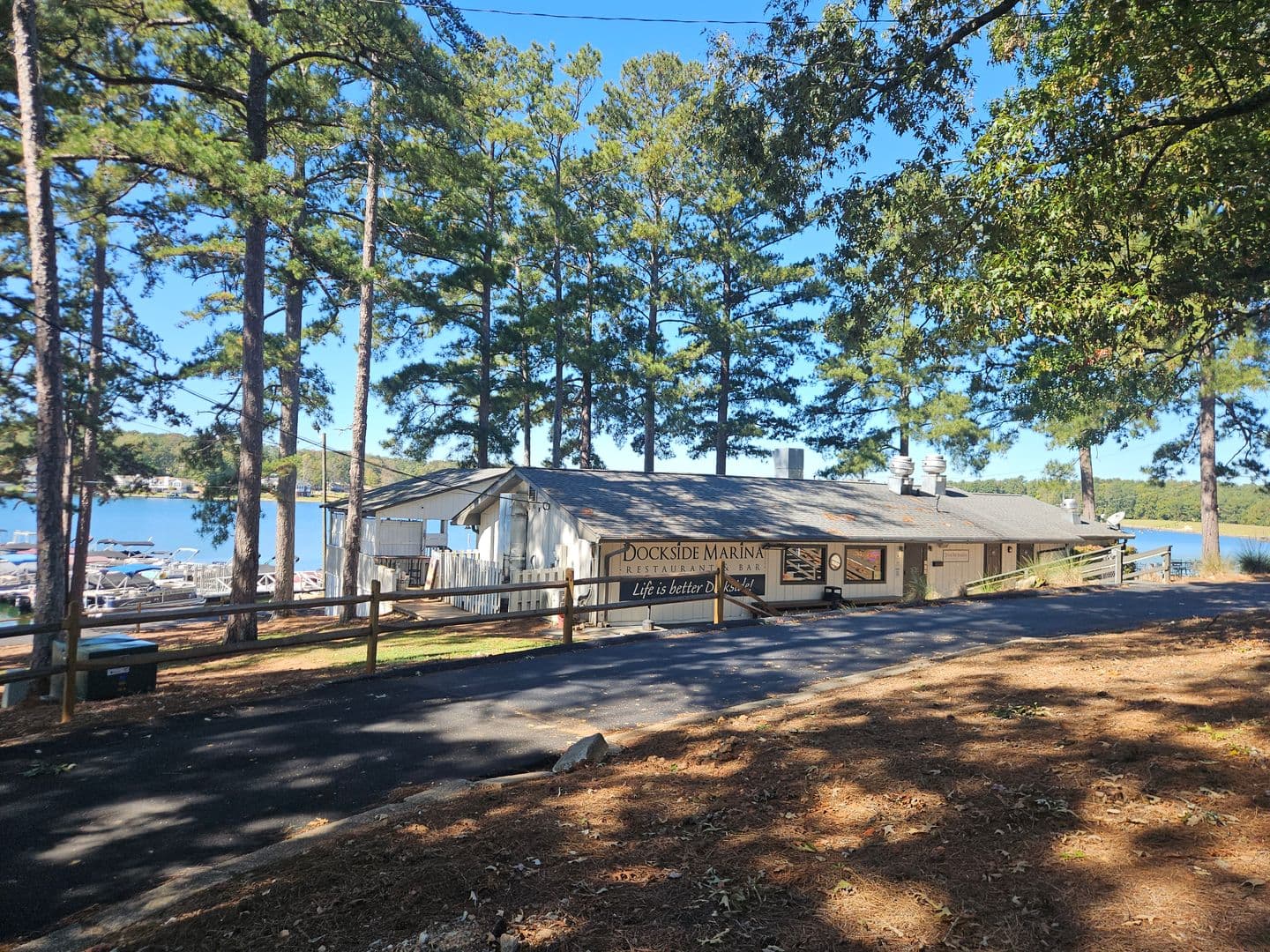 Villa Rica House: 2513 N Carroll Ct
