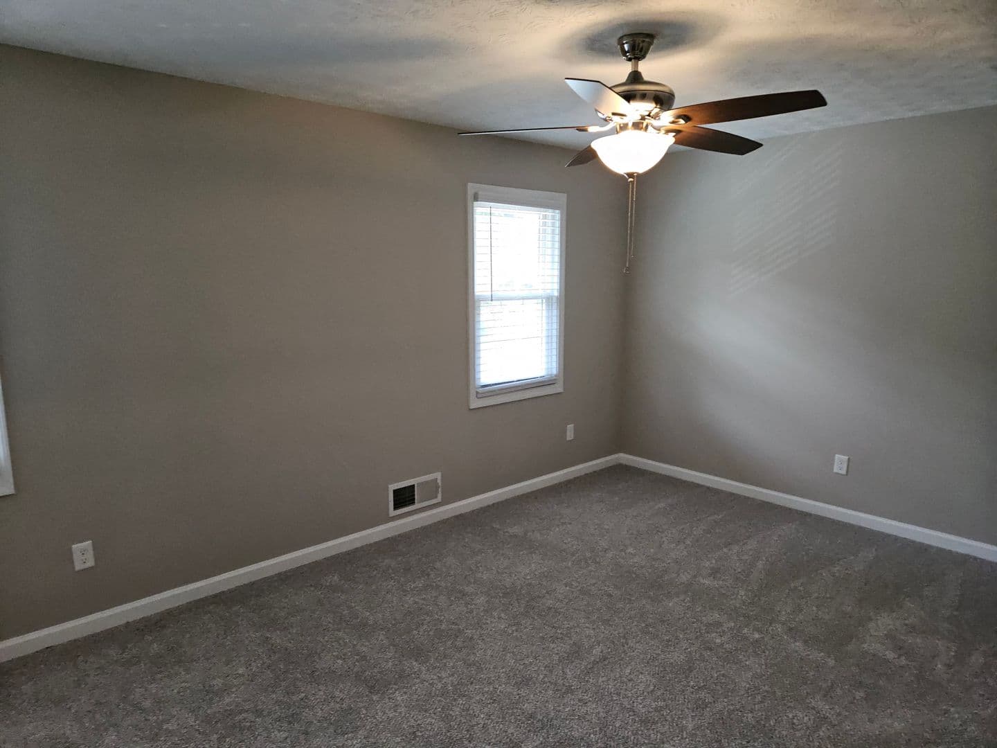 Smyrna Townhome: 1006 Westfield Trace