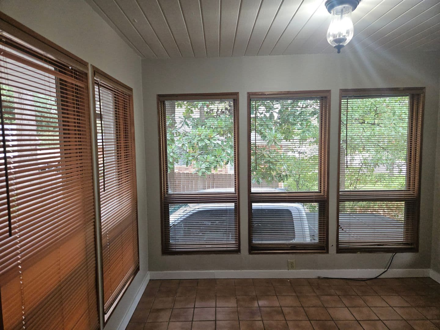 Smyrna House: 1151 Pinehurst Drive SE