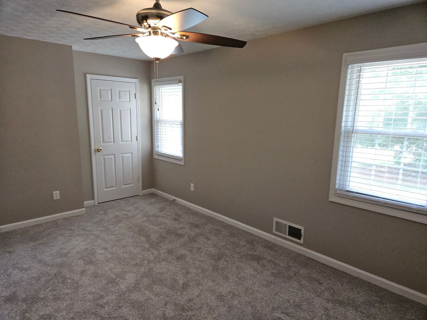Smyrna Townhome: 1006 Westfield Trace