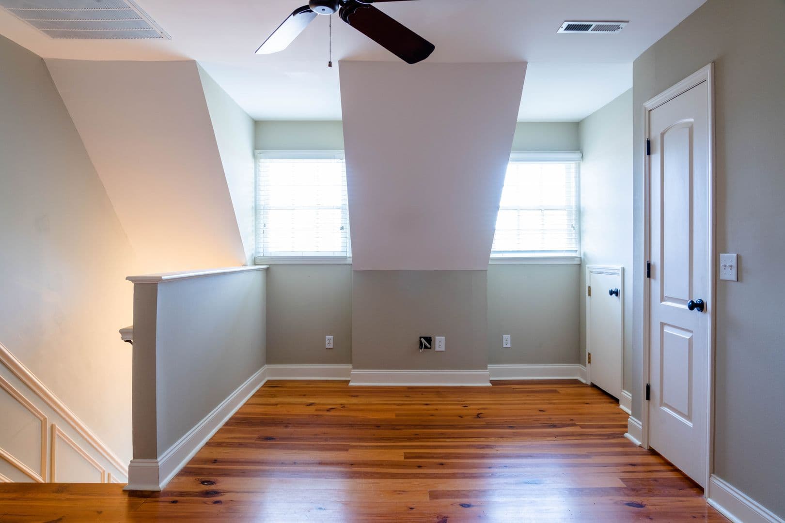 Charleston House: 15 Horlbeck Alley