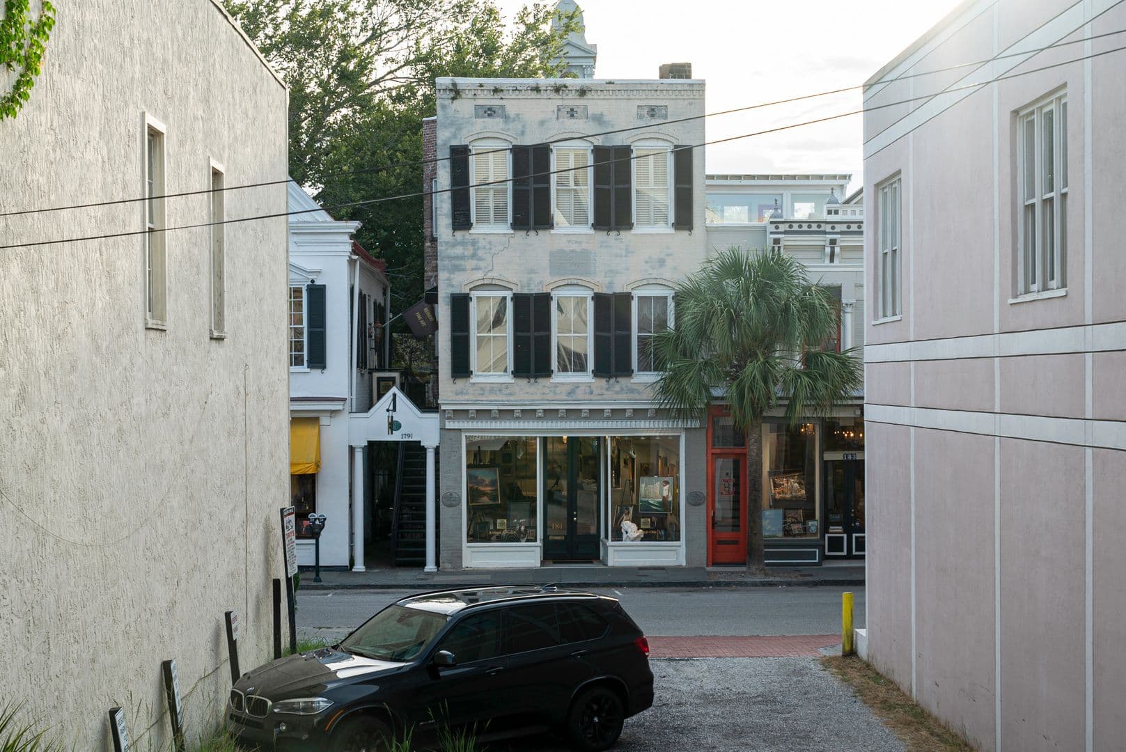Charleston House: 15 Horlbeck Alley