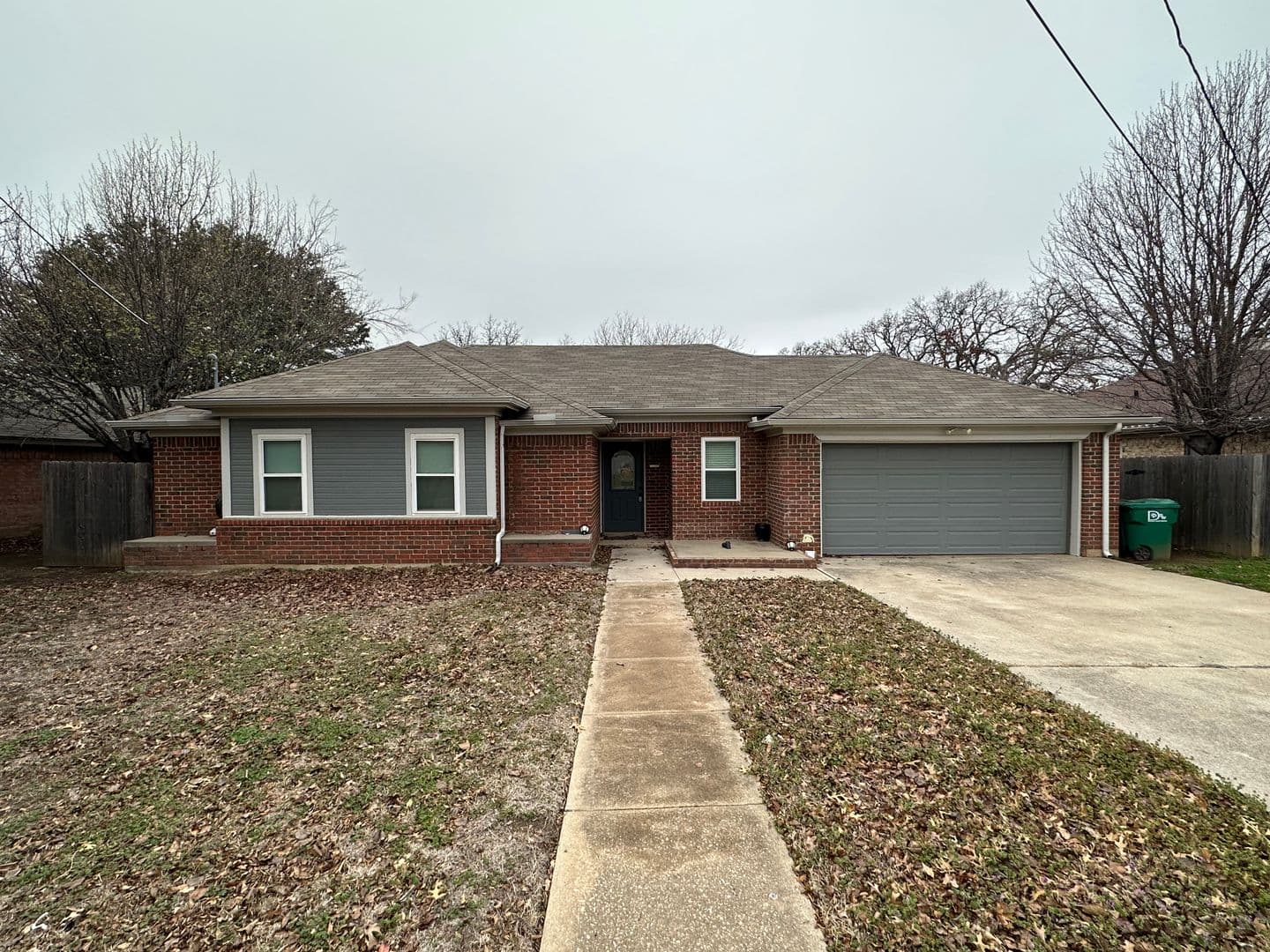 Denton House: 809 Audra