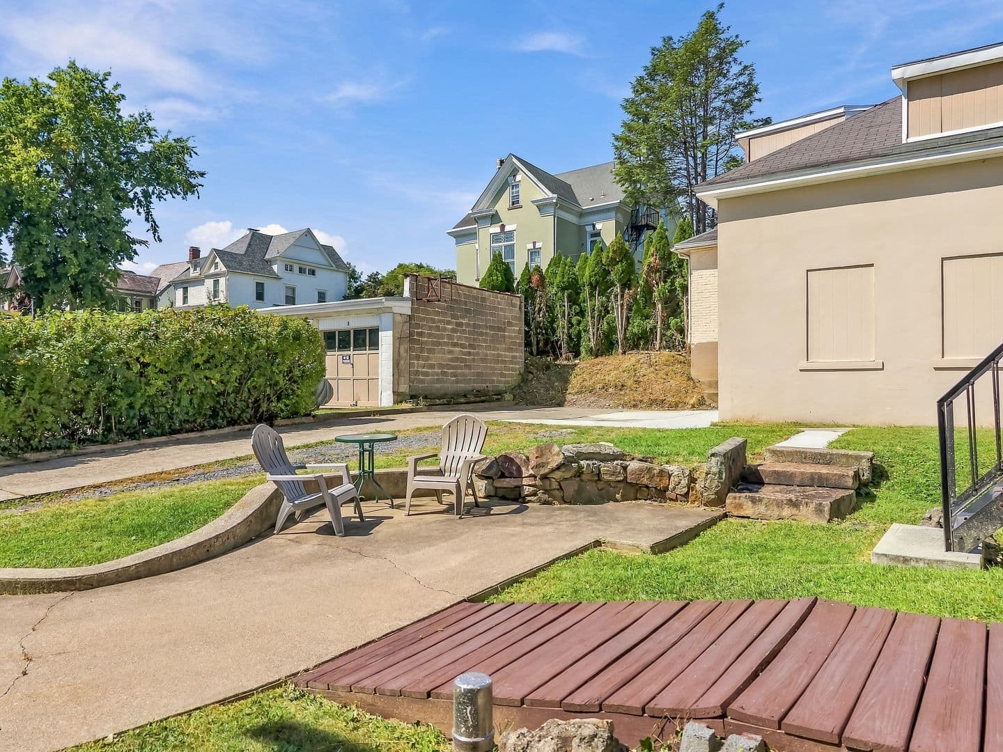 Bethlehem Apartment: 414 Cherokee St