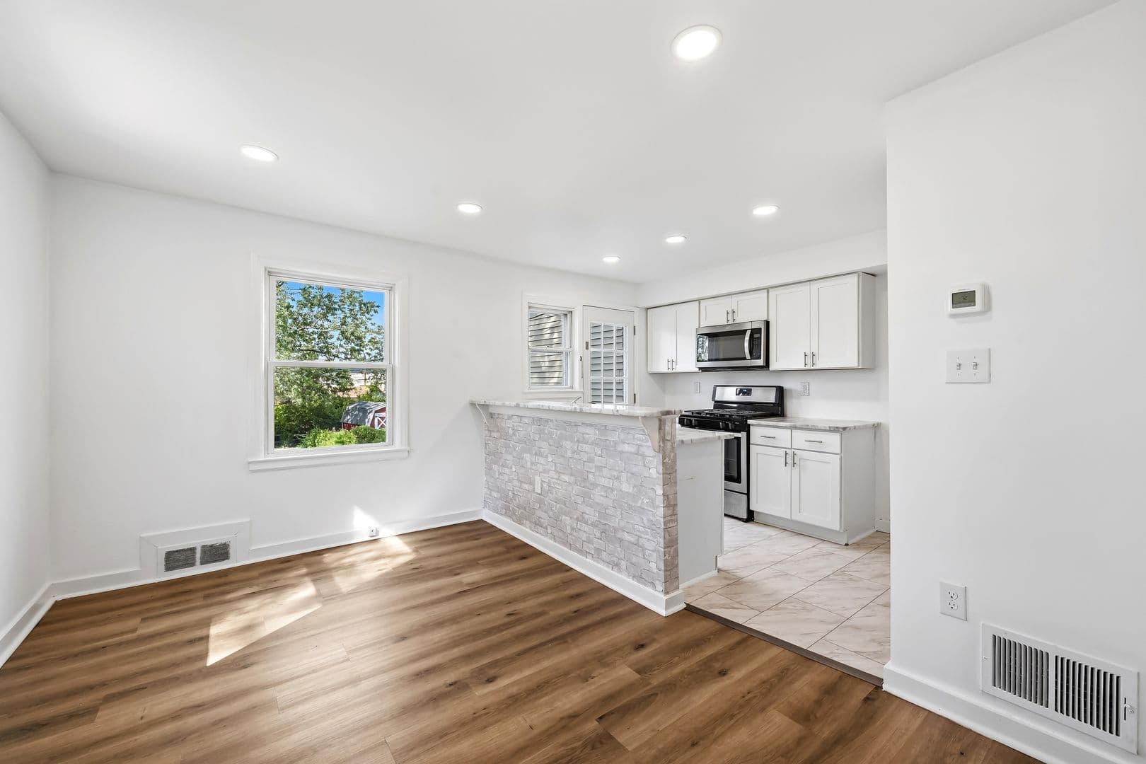 Allentown House: 519 Vine St