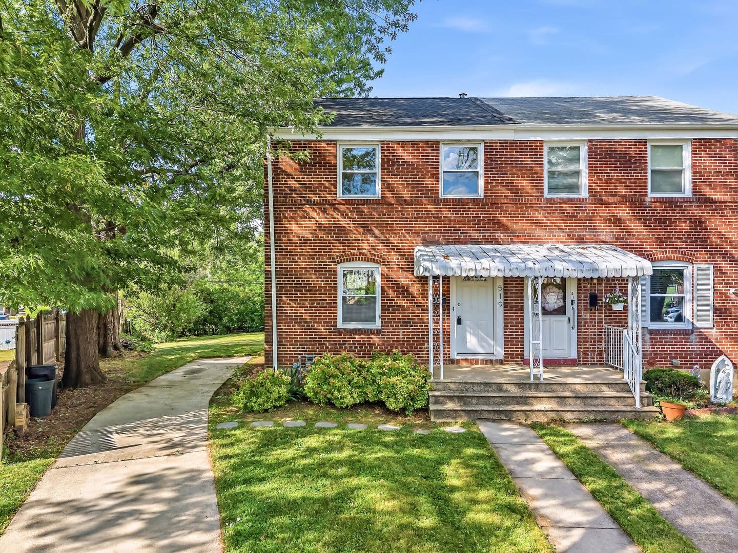 Allentown House: 519 Vine St