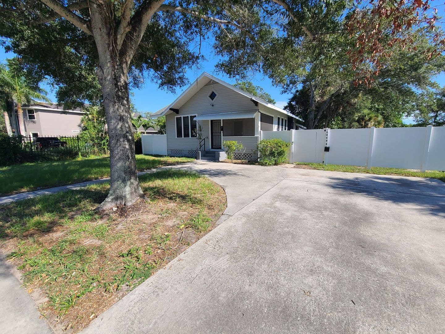 St. Petersburg House: 1060 18th Ave South, Unit A