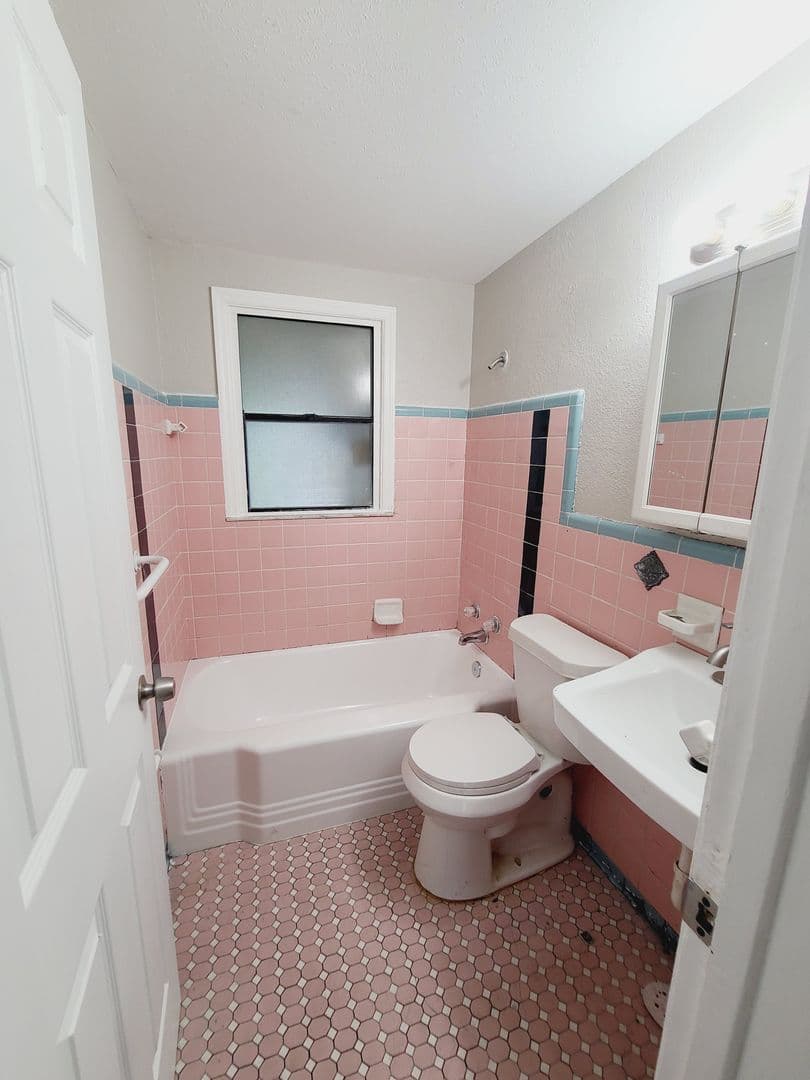 St. Petersburg House: 2929 4th Ave South