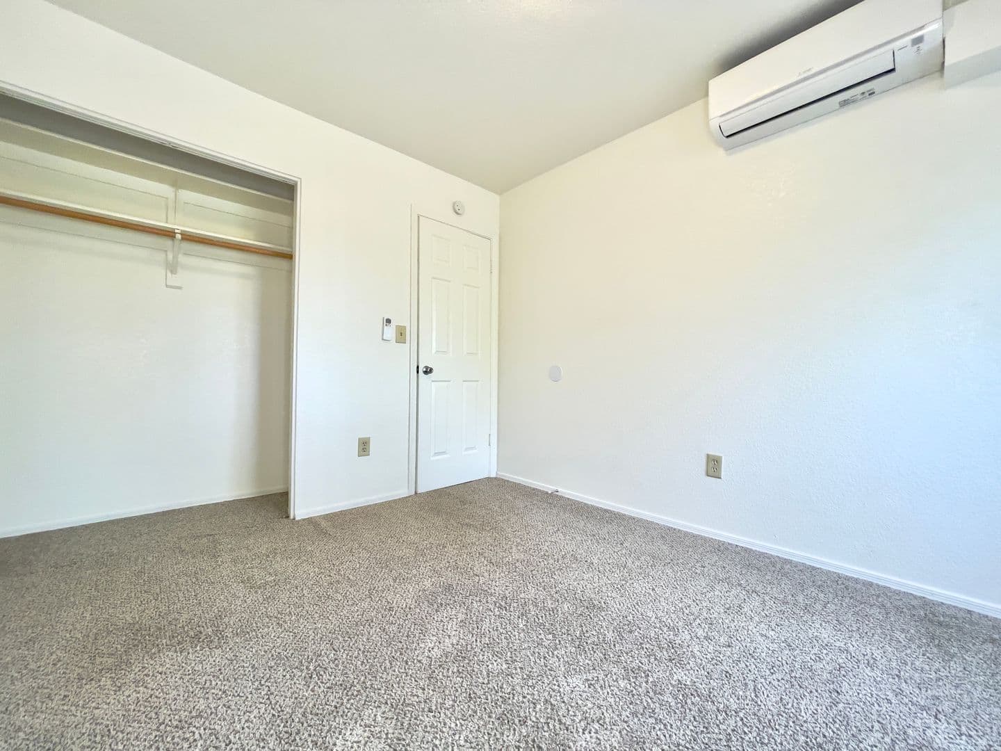 Prescott Apartment: 1004 E Goodwin St